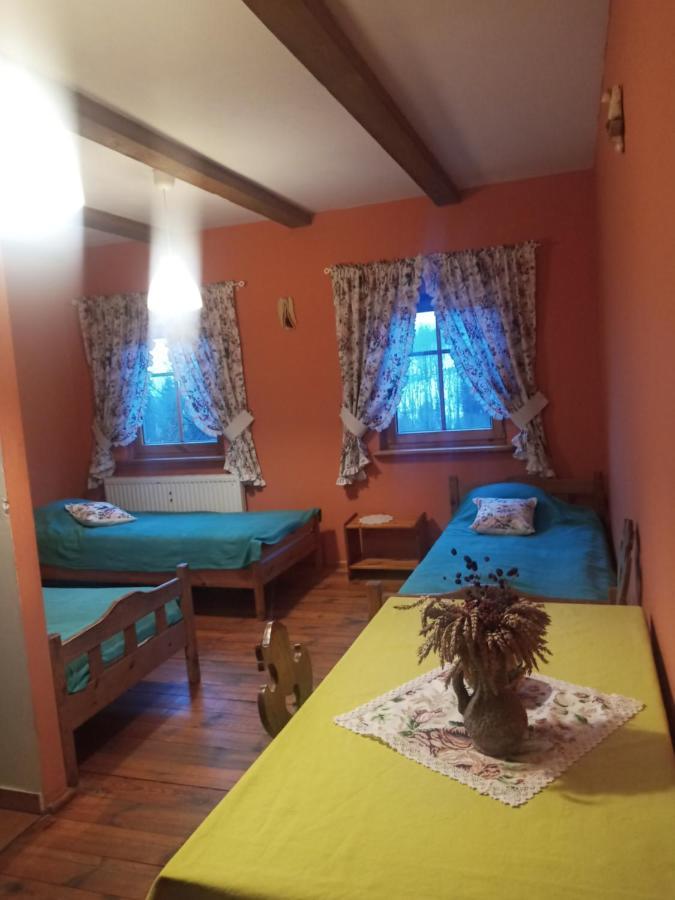 Agroturystyka Pod Swierkiem Srebrna Góra Exteriör bild