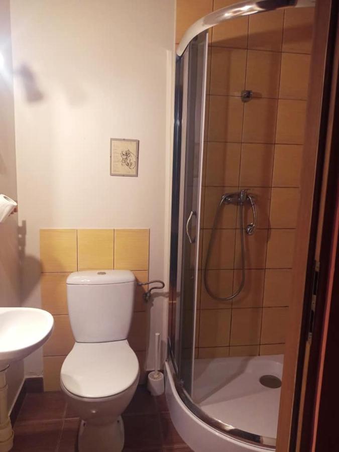 Agroturystyka Pod Swierkiem Srebrna Góra Exteriör bild